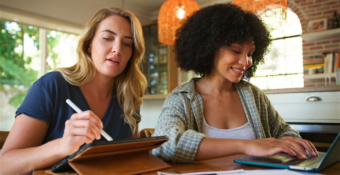 pageup_Two_girls_building_an_employer_brand